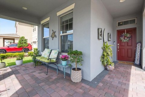 House in Winter Garden, Florida 4 bedrooms, 195.65 sq.m. № 1777357 - photo 3