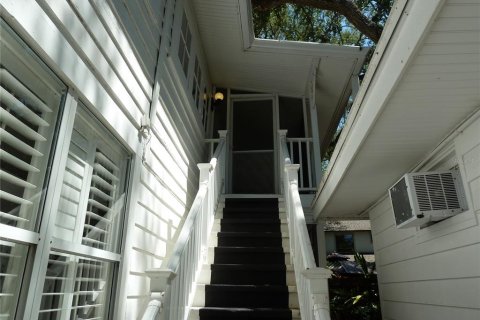 Villa ou maison à vendre à Tampa, Floride: 3 chambres, 200.67 m2 № 2208028 - photo 18