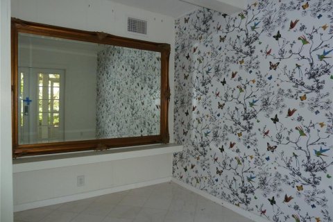 Villa ou maison à vendre à Tampa, Floride: 3 chambres, 200.67 m2 № 2208028 - photo 5