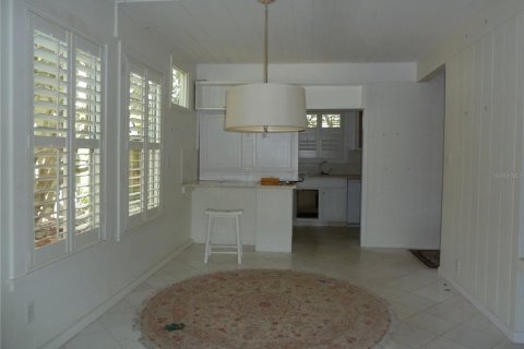 Villa ou maison à vendre à Tampa, Floride: 3 chambres, 200.67 m2 № 2208028 - photo 9
