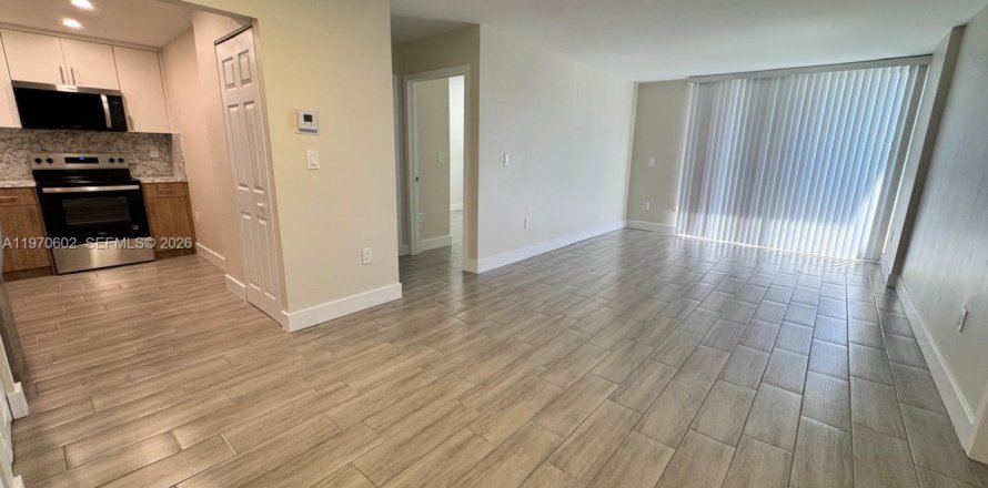 Квартира в Майами, Флорида 2 спальни, 92.16м2 № 2031149