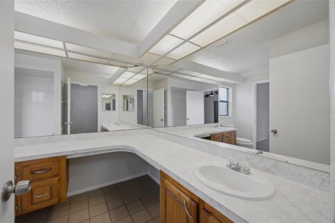 Casa en venta en Spring Hill, Florida, 3 dormitorios, 165.37 m2 № 2286913 - foto 15