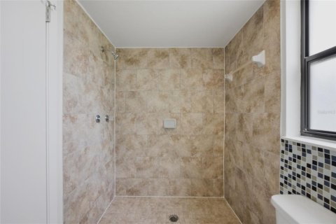 Casa en venta en Spring Hill, Florida, 3 dormitorios, 165.37 m2 № 2286913 - foto 20