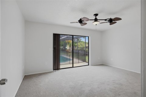 Casa en venta en Spring Hill, Florida, 3 dormitorios, 165.37 m2 № 2286913 - foto 11