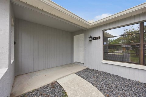 Casa en venta en Spring Hill, Florida, 3 dormitorios, 165.37 m2 № 2286913 - foto 4