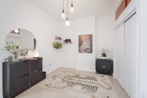 Купить кондоминиум в Майами, Флорида 1 спальня, 88.26м2, № 1928756 - фото 13