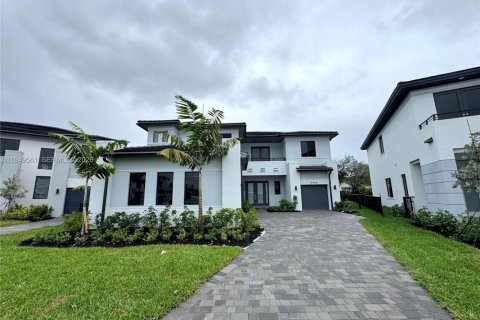 Снять в аренду виллу или дом в Майами, Флорида 5 спален, № 2005210 - фото 4