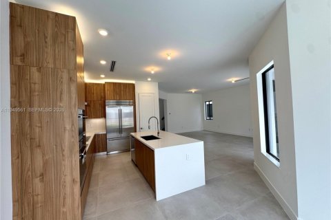 Снять в аренду виллу или дом в Майами, Флорида 5 спален, № 2005210 - фото 23