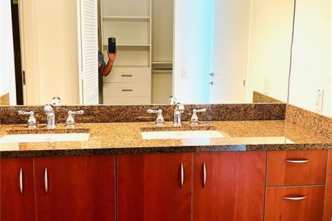 Снять в аренду кондоминиум в Майами, Флорида 2 спальни, 93.46м2, № 1991785 - фото 11