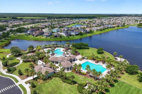 House in BELMONT in Ruskin, Florida 4 bedrooms, 179.77 sq.m. № 1829099 - photo 30