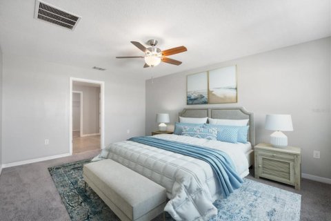 House in BELMONT in Ruskin, Florida 4 bedrooms, 179.77 sq.m. № 1829099 - photo 13