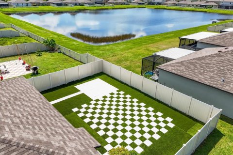 House in BELMONT in Ruskin, Florida 4 bedrooms, 179.77 sq.m. № 1829099 - photo 25