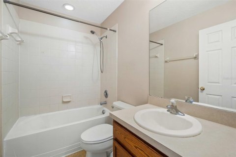 Adosado en venta en Orlando, Florida, 3 dormitorios, 151.71 m2 № 2101558 - foto 16