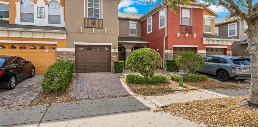 Adosado en Orlando, Florida 3 dormitorios, 151.71 m2 № 2101558