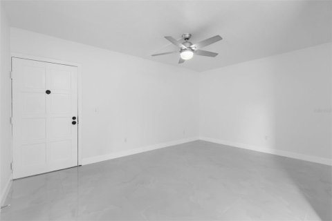 Condo in Tampa, Florida, 2 bedrooms  № 2379381 - photo 6