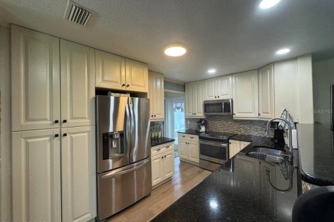 House in Ormond Beach, Florida 3 bedrooms, 149.57 sq.m. № 1819630 - photo 29