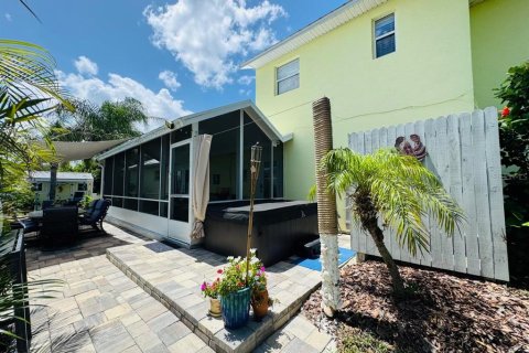 House in Ormond Beach, Florida 3 bedrooms, 149.57 sq.m. № 1819630 - photo 17