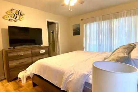 Casa en alquiler en Palm Coast, Florida, 4 dormitorios, 151.99 m2 № 1602162 - foto 4