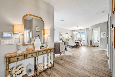 Casa en venta en Miramar, Florida, 4 dormitorios, 209.96 m2 № 2036569 - foto 7