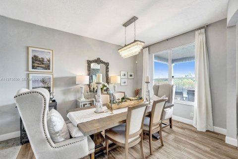 Casa en venta en Miramar, Florida, 4 dormitorios, 209.96 m2 № 2036569 - foto 18