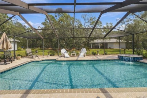 Casa en venta en Homosassa, Florida, 4 dormitorios, 197.05 m2 № 2386646 - foto 4