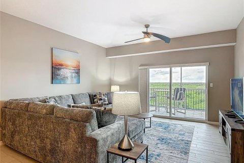 Condo in New Smyrna Beach, Florida, 3 bedrooms  № 1907618 - photo 15