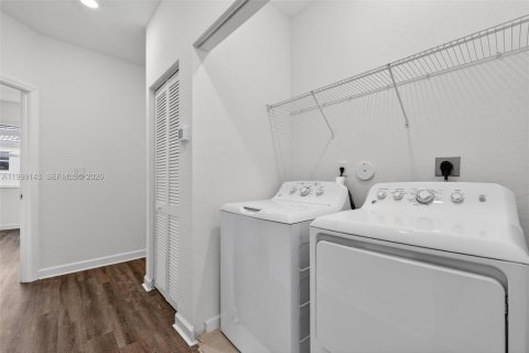 Adosado en alquiler en Homestead, Florida, 3 dormitorios, 157.47 m2 № 2066093 - foto 28