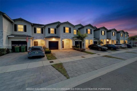 Adosado en Homestead, Florida 3 dormitorios, 157.47 m2 № 2066093
