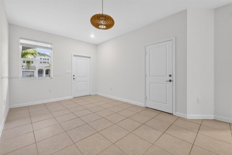 Adosado en alquiler en Homestead, Florida, 3 dormitorios, 157.47 m2 № 2066093 - foto 7