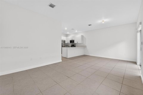 Adosado en alquiler en Homestead, Florida, 3 dormitorios, 157.47 m2 № 2066093 - foto 18