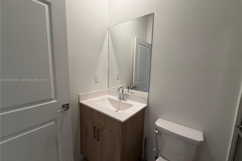 Townhouse in Homestead, Florida 4 bedrooms, 185.99 sq.m. № 2247658 - photo 6