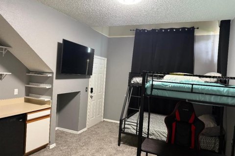 Townhouse in Kissimmee, Florida 4 bedrooms, 152.82 sq.m. № 1836870 - photo 16