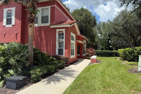 Townhouse in Kissimmee, Florida 4 bedrooms, 152.82 sq.m. № 1836870 - photo 1