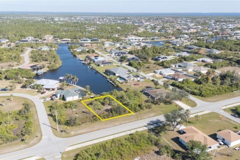 Terreno en venta en Port Charlotte, Florida № 1722150 - foto 13