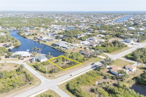 Terreno en venta en Port Charlotte, Florida № 1722150 - foto 10
