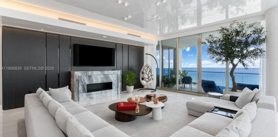 Condo à Sunny Isles Beach, Floride, 5 chambres  № 2022004