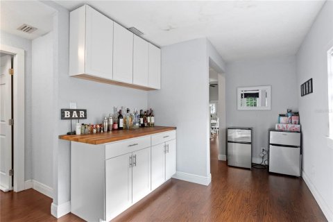 House in Tampa, Florida 3 bedrooms, 144.09 sq.m. № 1654888 - photo 25