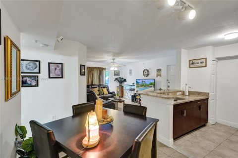 Купить кондоминиум в Хомстед, Флорида 2 спальни, 83.15м2, № 1799286 - фото 14