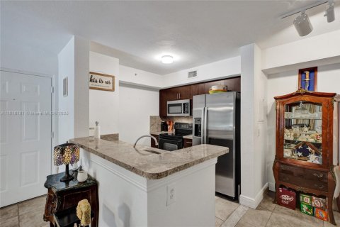 Купить кондоминиум в Хомстед, Флорида 2 спальни, 83.15м2, № 1799286 - фото 11