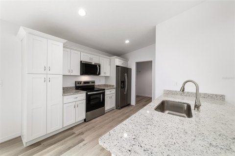 Villa ou maison à vendre à Ocklawaha, Floride: 3 chambres, 123.93 m2 № 2238033 - photo 24