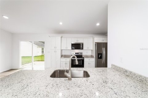 Villa ou maison à vendre à Ocklawaha, Floride: 3 chambres, 123.93 m2 № 2238033 - photo 19