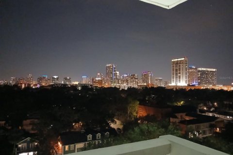 Condo in Orlando, Florida, 1 bedroom  № 1765362 - photo 3