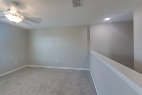Casa en alquiler en Sun City Center, Florida, 4 dormitorios, 240.71 m2 № 1866179 - foto 9