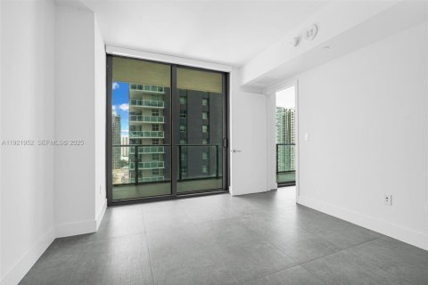 Copropriété à louer à Miami, Floride: 2 chambres, 80.64 m2 № 1976872 - photo 13