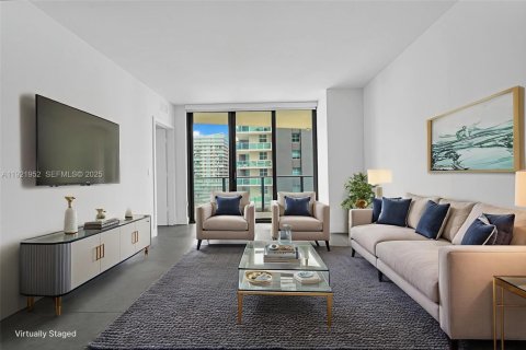 Copropriété à louer à Miami, Floride: 2 chambres, 80.64 m2 № 1976872 - photo 11