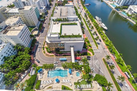 Copropriété à vendre à Miami Beach, Floride: 1 chambre, 93.09 m2 № 1980734 - photo 6