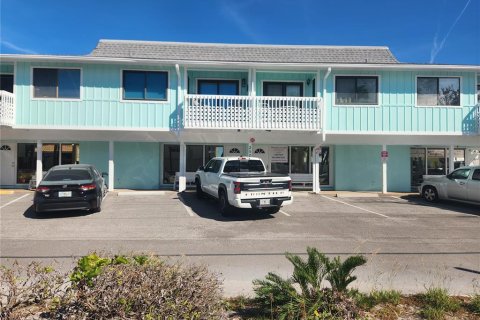 Immobilier commercial à vendre à Bradenton Beach, Floride: 38.65 m2 № 2202929 - photo 3