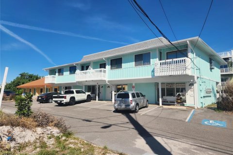 Immobilier commercial à vendre à Bradenton Beach, Floride: 38.65 m2 № 2202929 - photo 4
