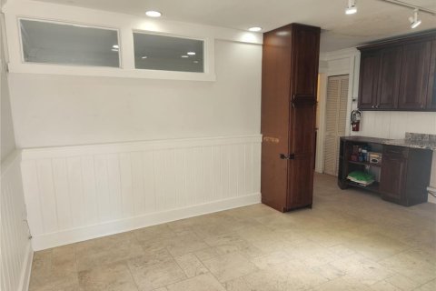 Immobilier commercial à vendre à Bradenton Beach, Floride: 38.65 m2 № 2202929 - photo 5
