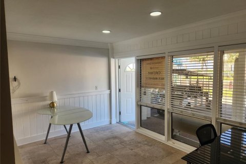 Immobilier commercial à vendre à Bradenton Beach, Floride: 38.65 m2 № 2202929 - photo 13